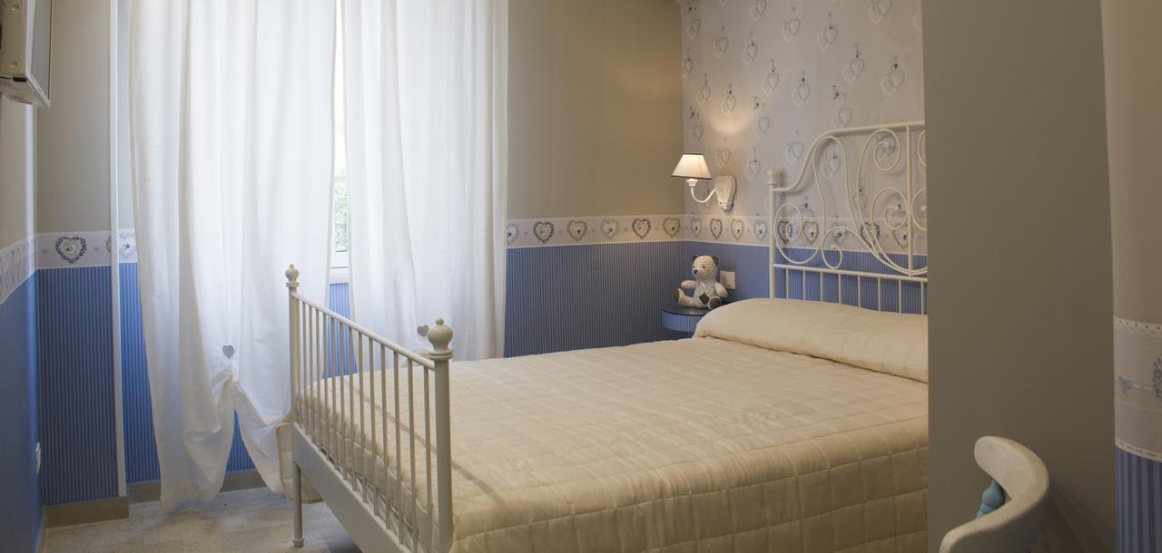 Hotel La Maison Delle Terme Tivoli Terme Exteriör bild